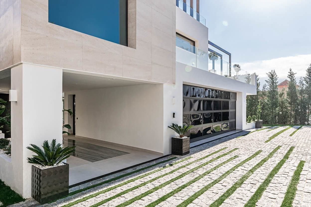 6 slaapkamer Villa te koop in Marbella met zwembad garage - € 5.450.000 (Ref: 10065861)