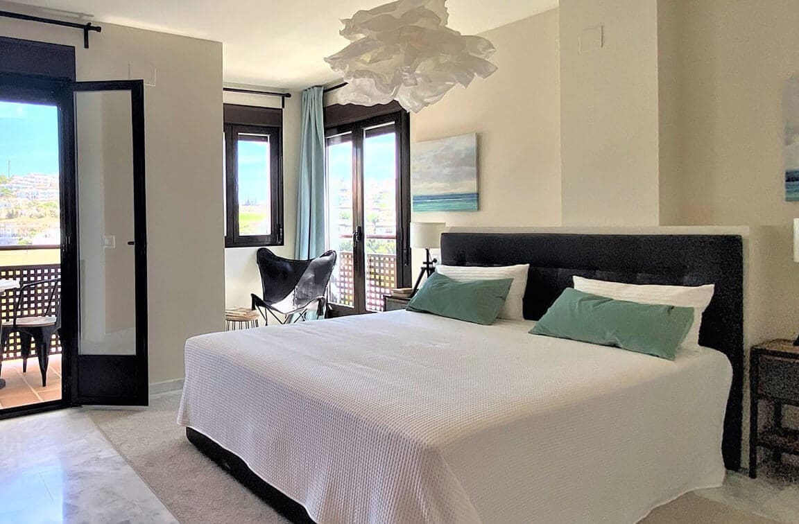 3 sovrum Lägenhet till salu i Marbella med pool garage - 305 000 € (Ref: 10065874)