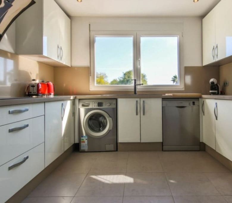 3 camera da letto Villa in vendita in Costalita con piscina garage - 1.600.000 € (Rif: 10065894)
