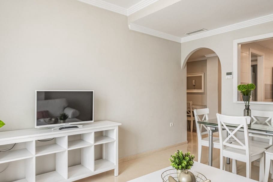 2 soveværelse Lejlighed til salg i Marbella med swimmingpool - € 258.000 (Ref: 10065897)