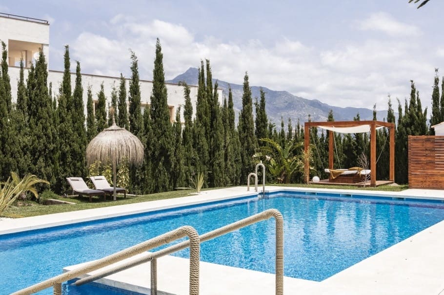 2 soveværelse Lejlighed til salg i Marbella med swimmingpool - € 258.000 (Ref: 10065897)