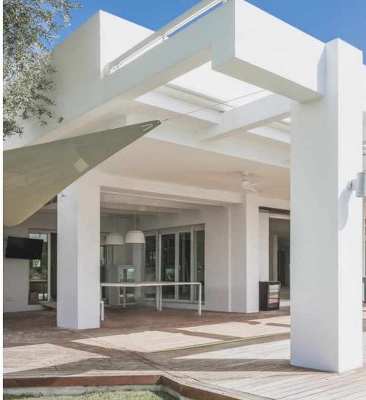 8 soveværelse Villa til salg i Marbella med swimmingpool garage - € 12.000.000 (Ref: 10065933)