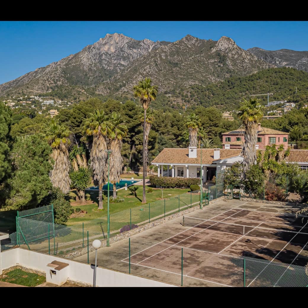 7 slaapkamer Villa te koop in Marbella met zwembad garage - € 3.000.000 (Ref: 10065951)