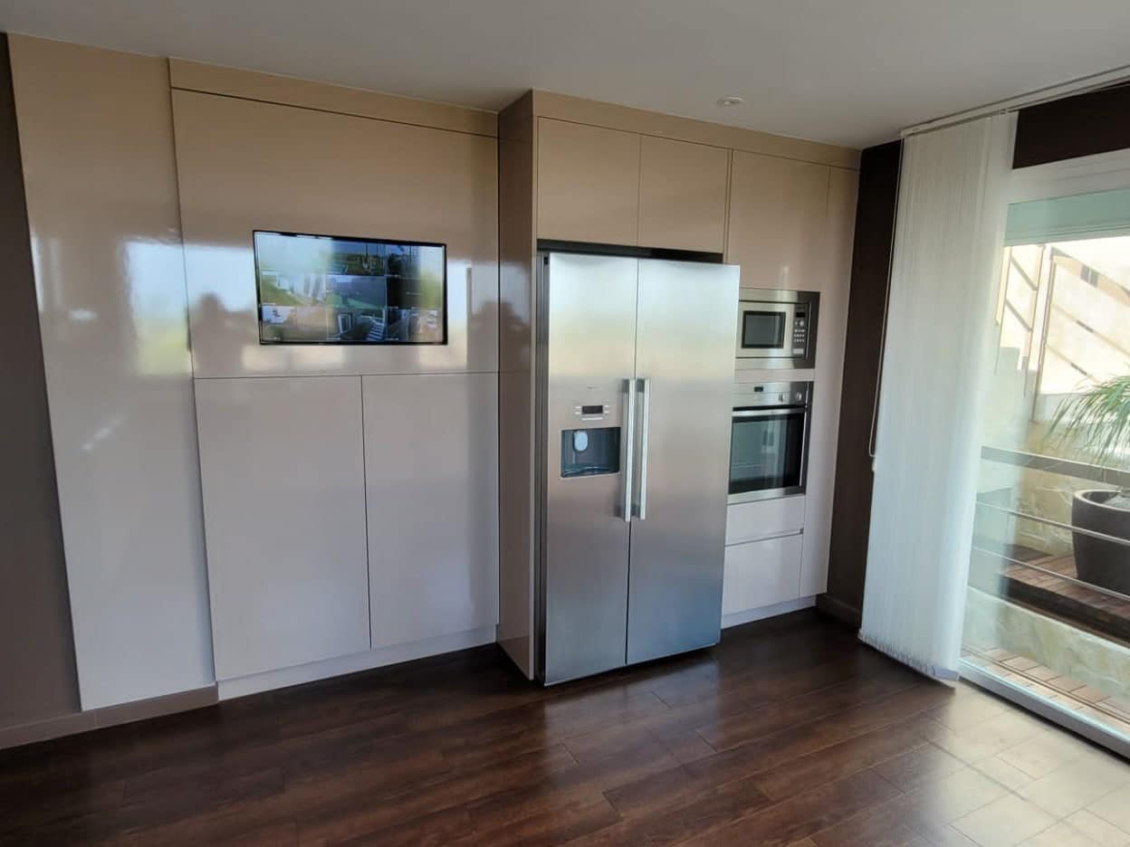Chalet de 4 habitaciones en Benahavís en venta con piscina garaje - 1.850.000 € (Ref: 10065964)