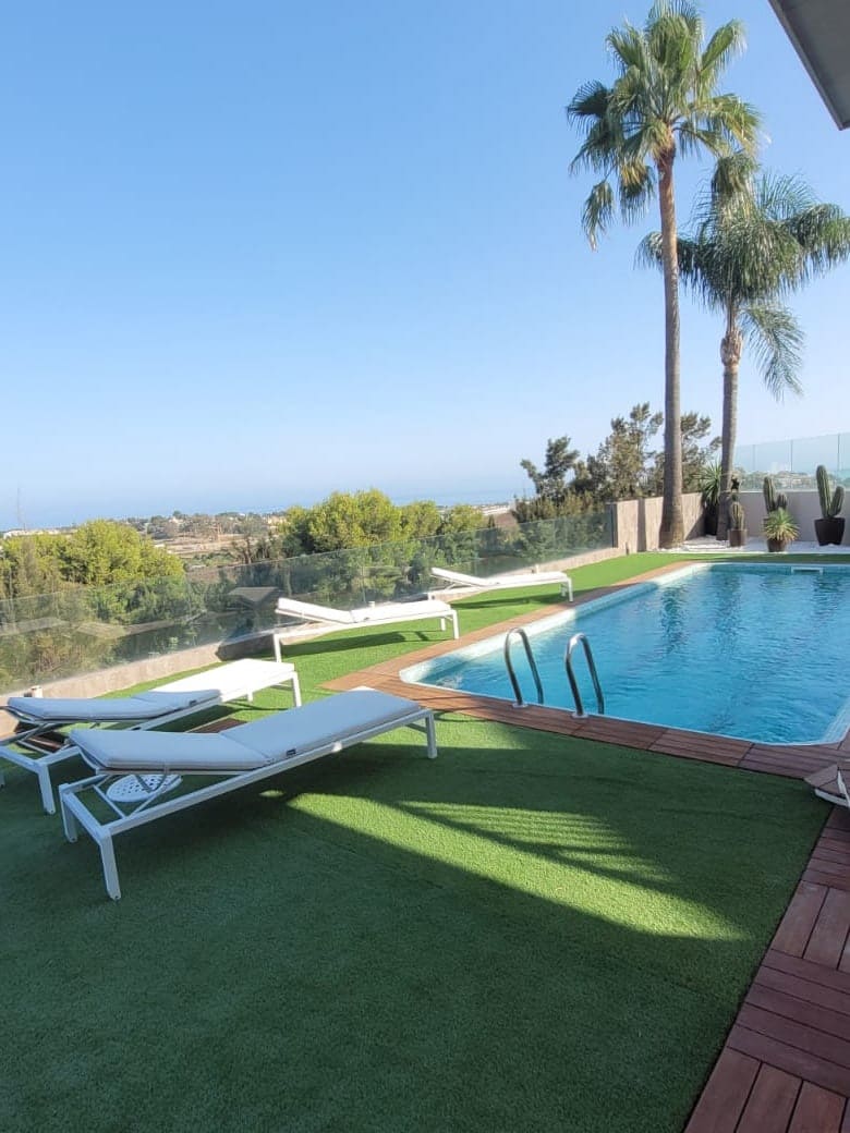 Chalet de 4 habitaciones en Benahavís en venta con piscina garaje - 1.850.000 € (Ref: 10065964)