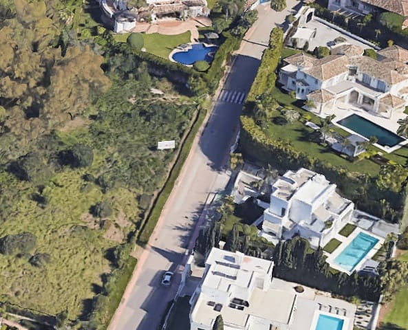 Solar/Parcela en Nueva Andalucia en venta - 1.790.000 € (Ref: 10066007)