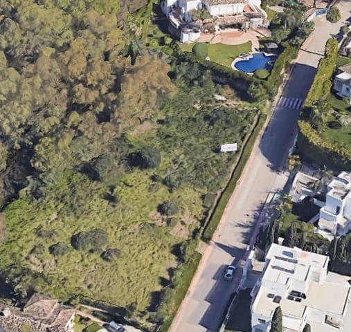 Byggetomt til salgs i Nueva Andalucia, Marbella - € 1 790 000 (Ref: 10066007)