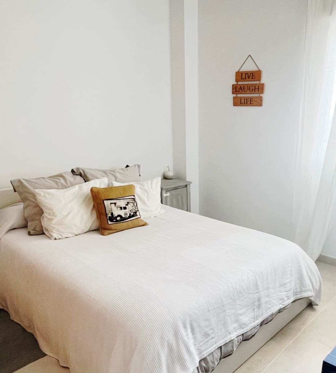 4 sovrum Lägenhet till salu i Nueva Andalucia med pool garage - 375 000 € (Ref: 10066008)