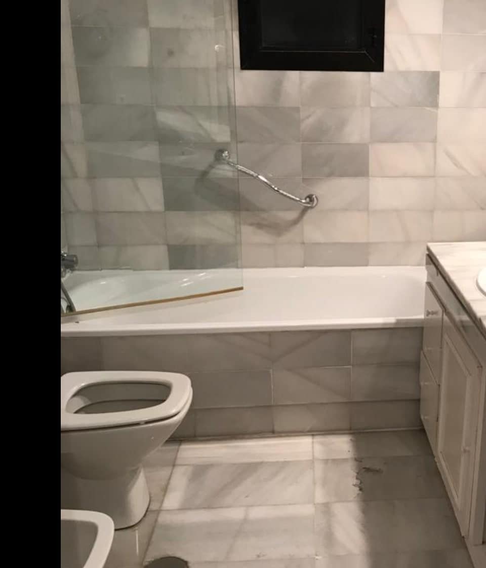 2 slaapkamer Appartement te koop in Puerto Banus met zwembad garage - € 585.000 (Ref: 10066010)