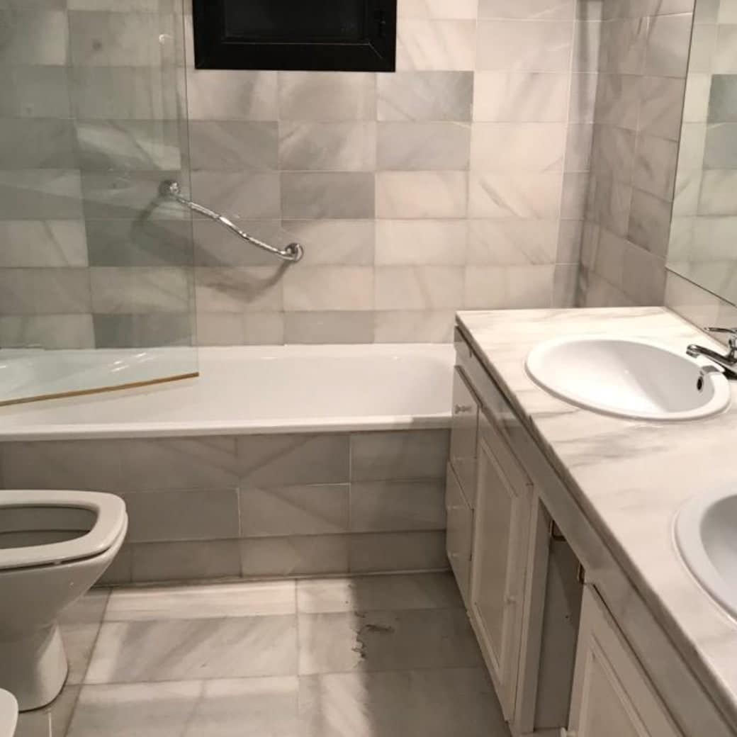 2 slaapkamer Appartement te koop in Puerto Banus met zwembad garage - € 585.000 (Ref: 10066010)