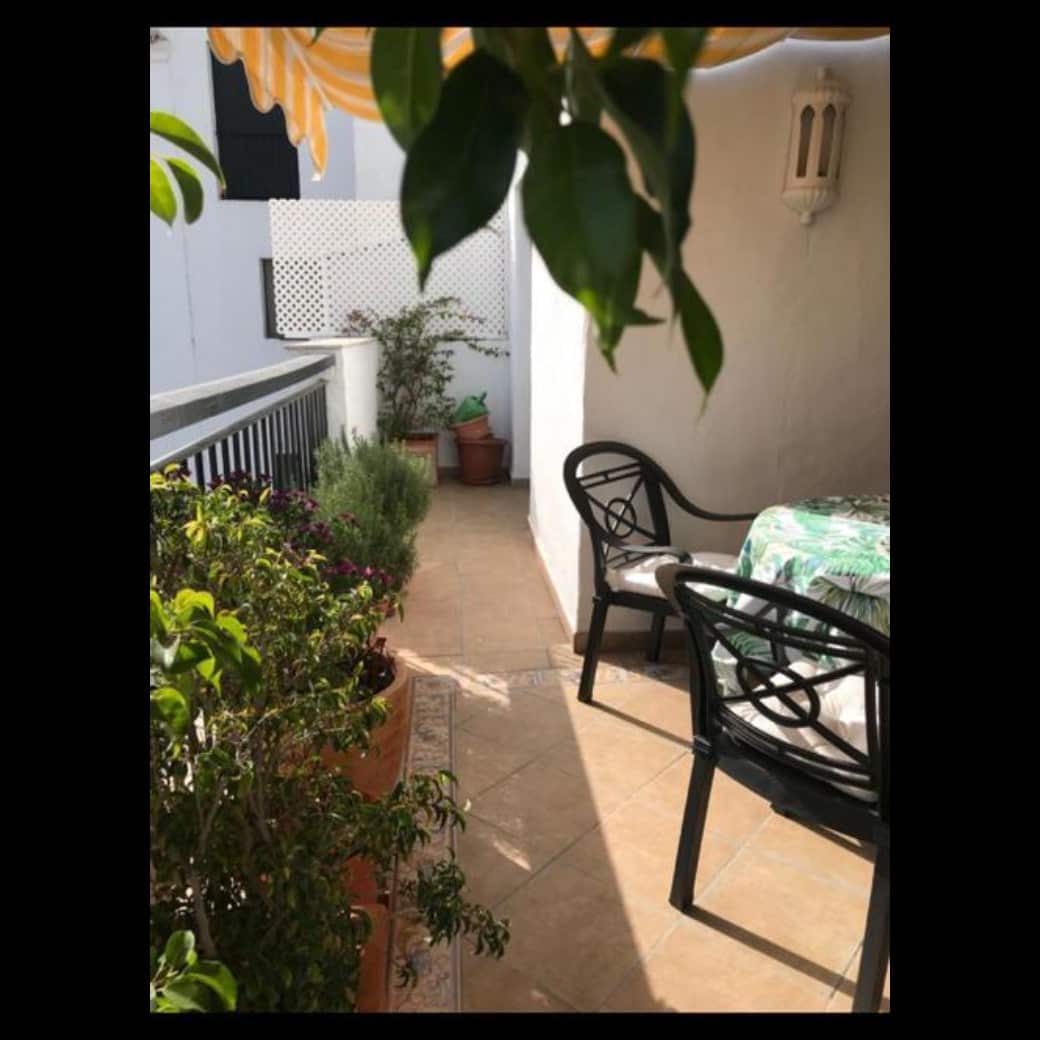 2 slaapkamer Appartement te koop in Puerto Banus met zwembad garage - € 585.000 (Ref: 10066010)