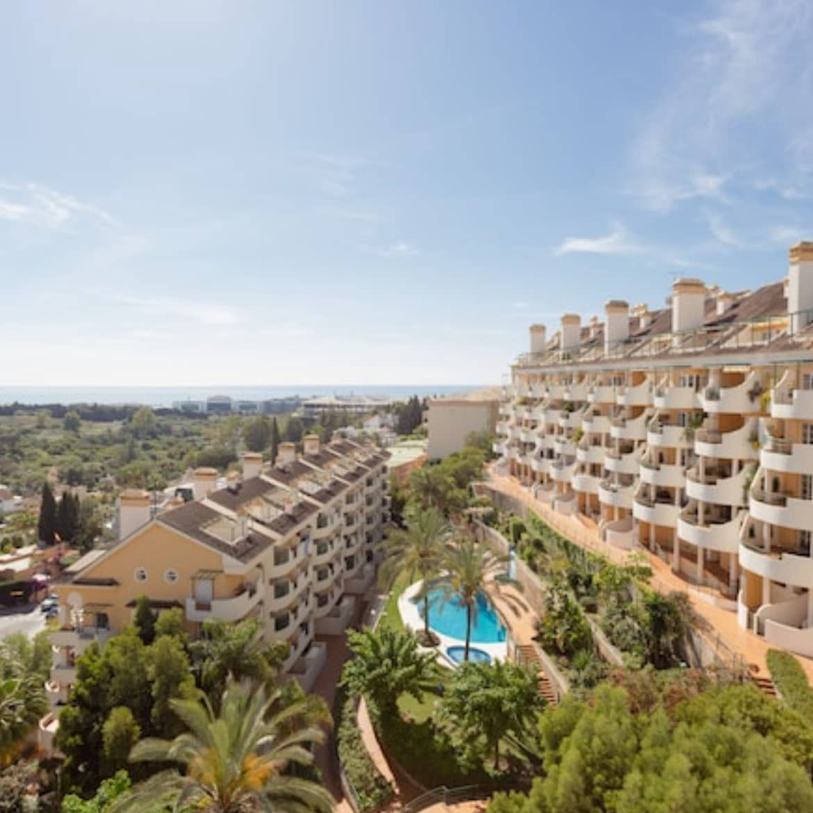 3 bedroom Apartment for sale in Marbella with pool garage - € 649,000 (Ref: 10066017)