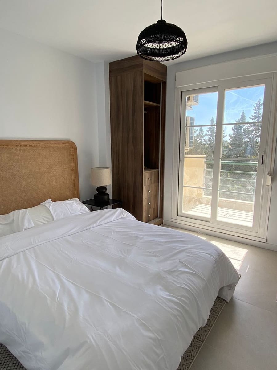 3 bedroom Apartment for sale in Marbella with pool garage - € 649,000 (Ref: 10066017)
