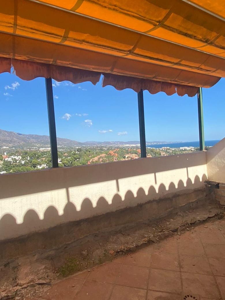 3 bedroom Apartment for sale in Marbella with pool garage - € 649,000 (Ref: 10066017)