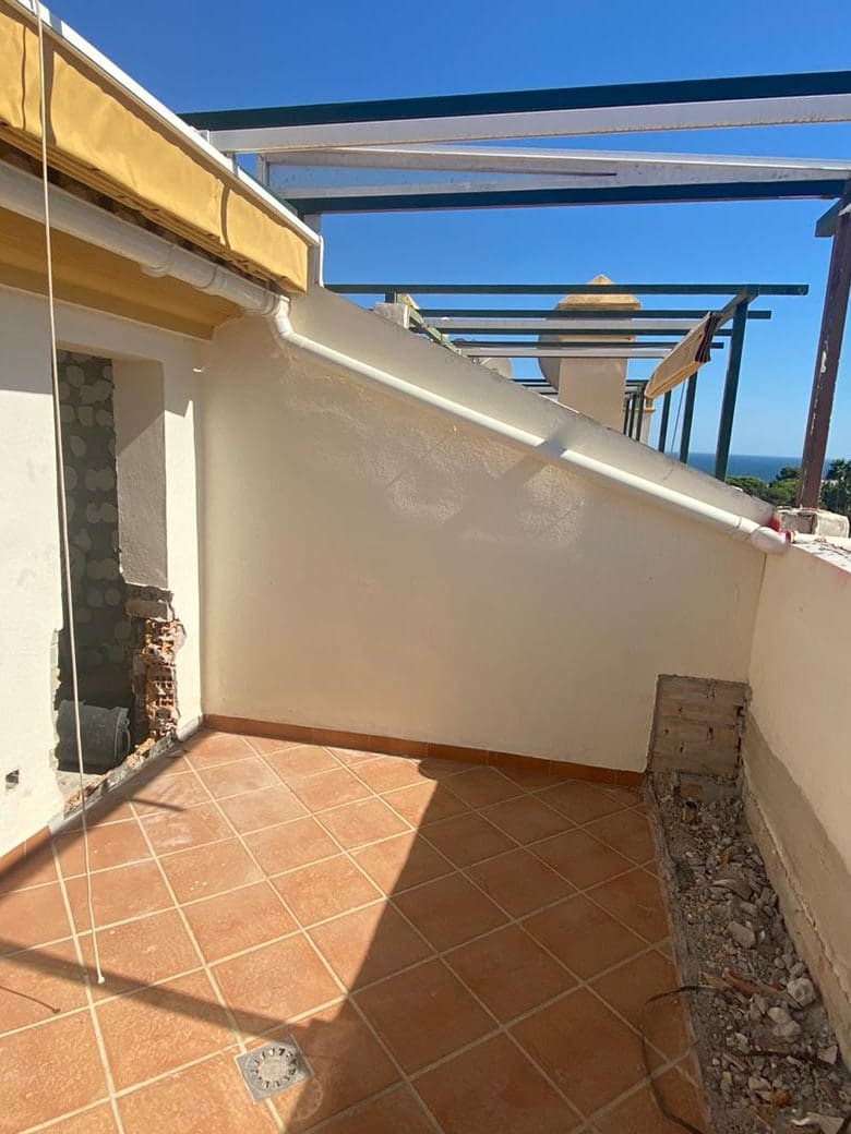 3 bedroom Apartment for sale in Marbella with pool garage - € 649,000 (Ref: 10066017)
