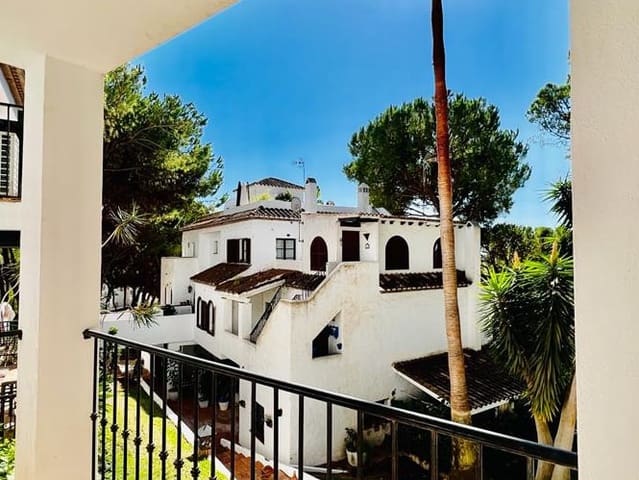 3 Zimmer Apartment zu verkaufen in Marbella mit Pool Garage - 545.000 € (Ref: 10066024)