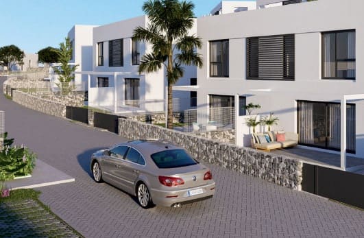 4 bedroom Villa for sale in Marbella with pool garage - € 388,000 (Ref: 10066031)