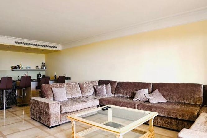 3 soverom Leilighet til salgs i Estepona med svømmebasseng garasje - € 1 495 000 (Ref: 10066032)