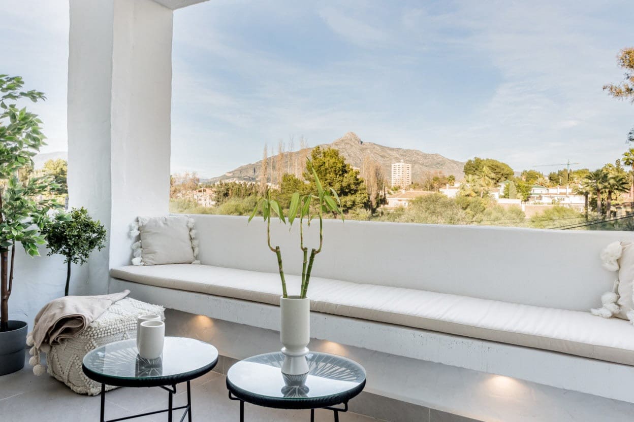 Apartamento de 3 habitaciones en Marbella en venta con piscina garaje - 600.000 € (Ref: 10066049)