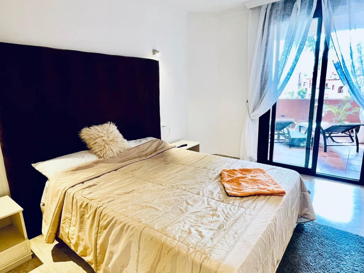3 bedroom Apartment for sale in Marbella with pool garage - € 535,000 (Ref: 10066075)