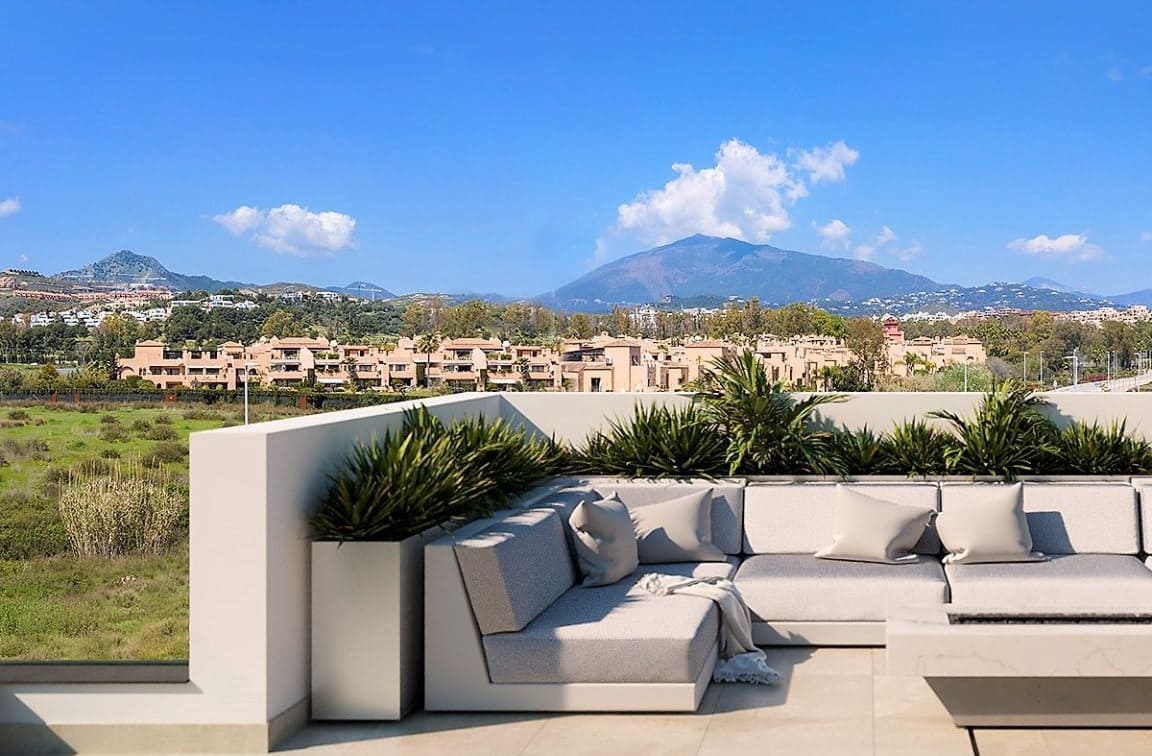 3 soveværelse Villa til salg i Estepona med swimmingpool garage - € 545.000 (Ref: 10066080)