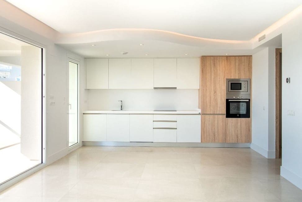 3 bedroom Apartment for sale in Marbella with pool garage - € 499,000 (Ref: 10066088)