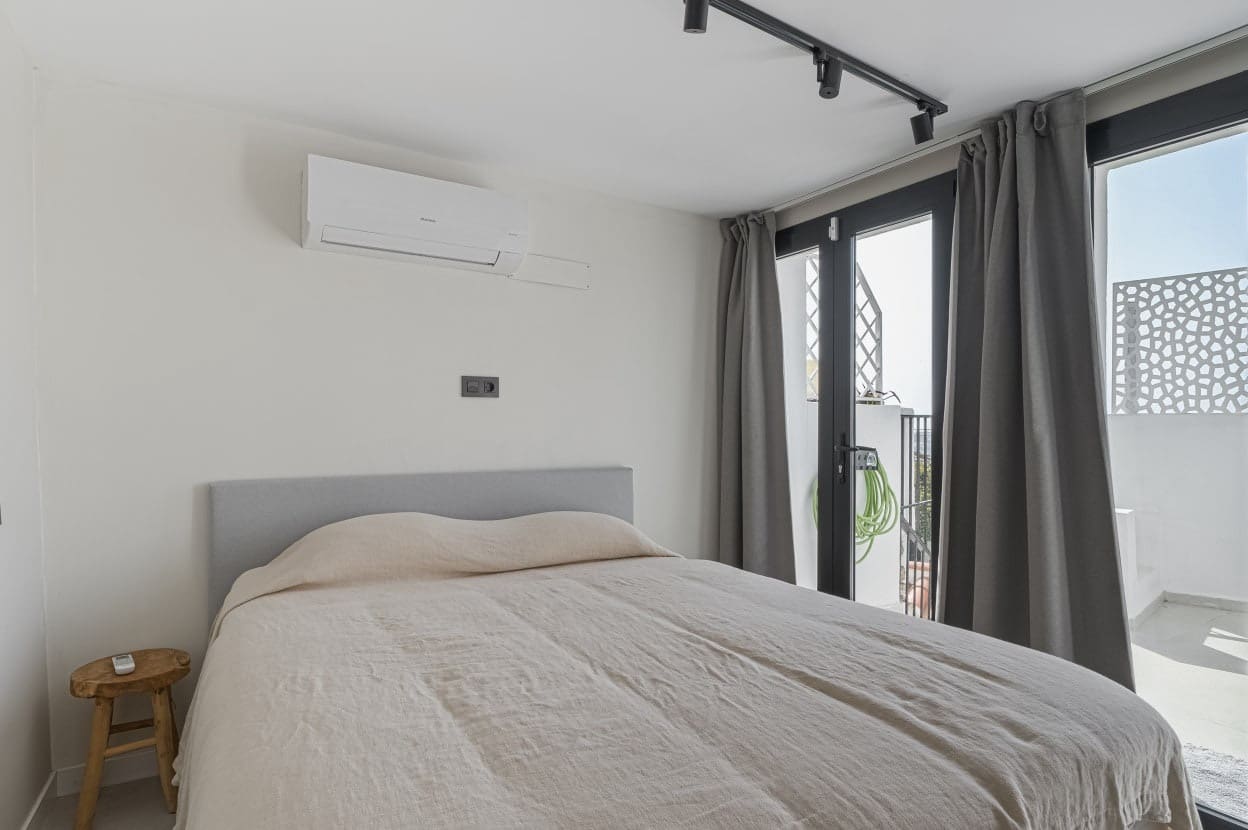 Apartamento de 4 habitaciones en Marbella en venta con piscina garaje - 699.000 € (Ref: 10066089)