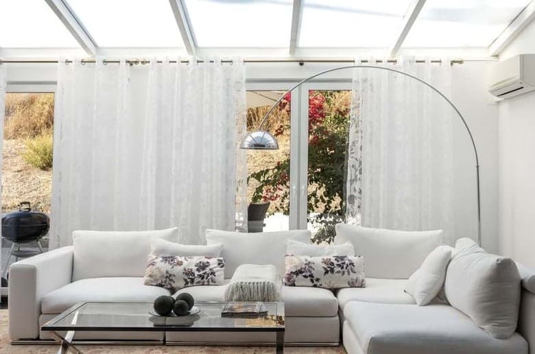 4 bedroom Villa for sale in Marbella with pool garage - € 1,700,000 (Ref: 10066090)