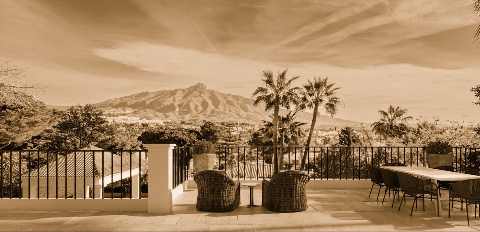 5 soveværelse Villa til salg i Marbella med swimmingpool garage - € 4.995.000 (Ref: 10066105)