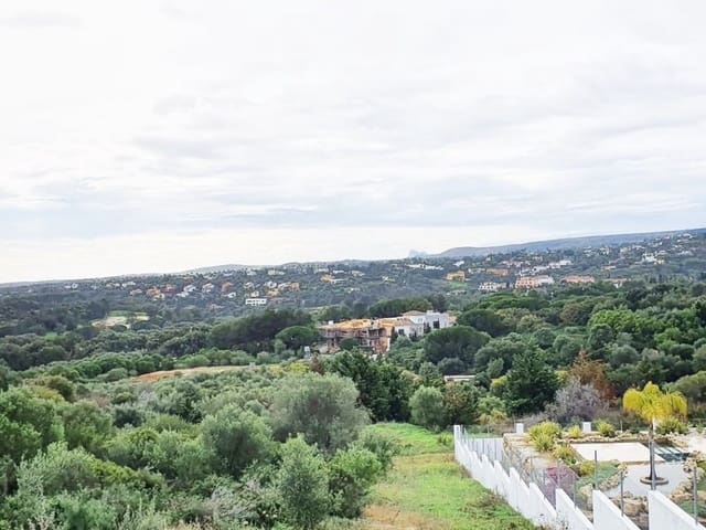 Building Plot for sale in Sotogrande Alto, San Roque - € 850,000 (Ref: 10066122)