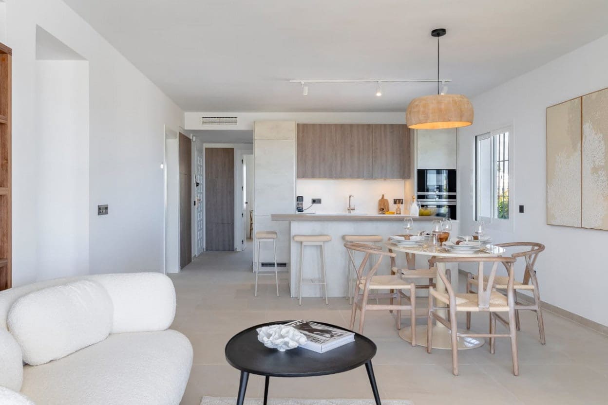 3 Zimmer Apartment zu verkaufen in Marbella mit Pool Garage - 890.000 € (Ref: 10066125)