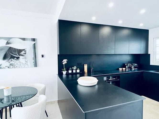 2 soveværelse Lejlighed til salg i Marbella med swimmingpool garage - € 549.950 (Ref: 10066128)