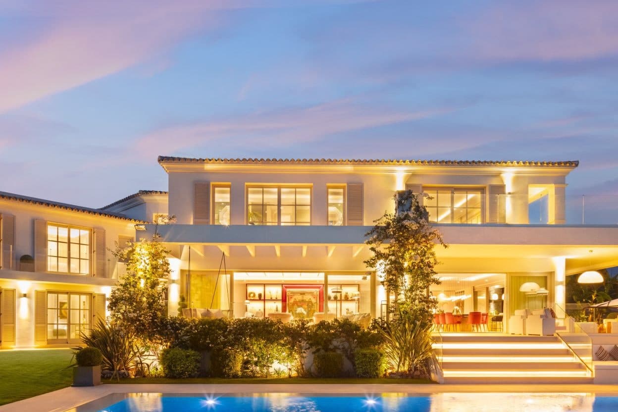 Chalet de 6 habitaciones en Marbella en venta con piscina garaje - 9.680.000 € (Ref: 10066151)