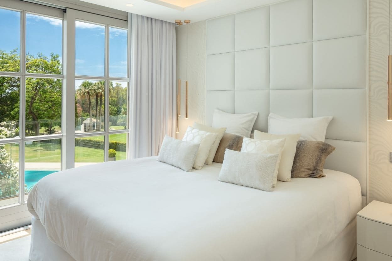 Chalet de 6 habitaciones en Marbella en venta con piscina garaje - 9.680.000 € (Ref: 10066151)