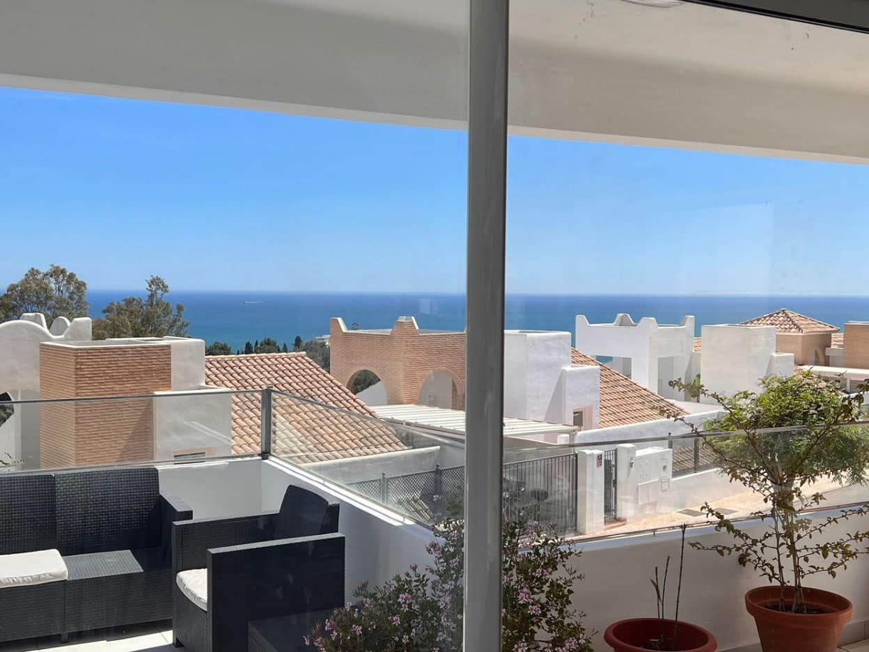 4 Zimmer Villa zu verkaufen in Benalmadena Costa mit Pool - 985.000 € (Ref: 10066167)