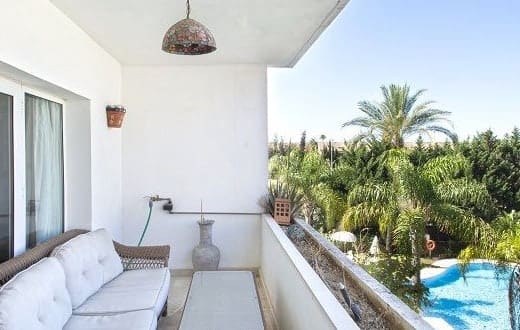 3 soveværelse Lejlighed til salg i Nueva Andalucia med swimmingpool garage - € 380.000 (Ref: 10066175)