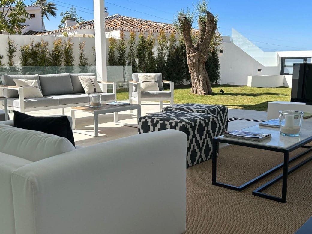 3 slaapkamer Villa te koop in Marbella met zwembad garage - € 1.690.000 (Ref: 10066197)