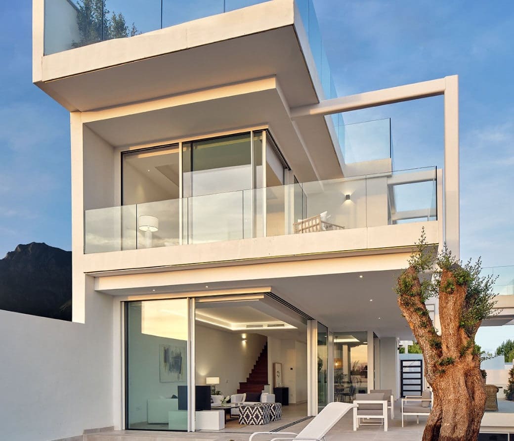 3 slaapkamer Villa te koop in Marbella met zwembad garage - € 1.690.000 (Ref: 10066197)