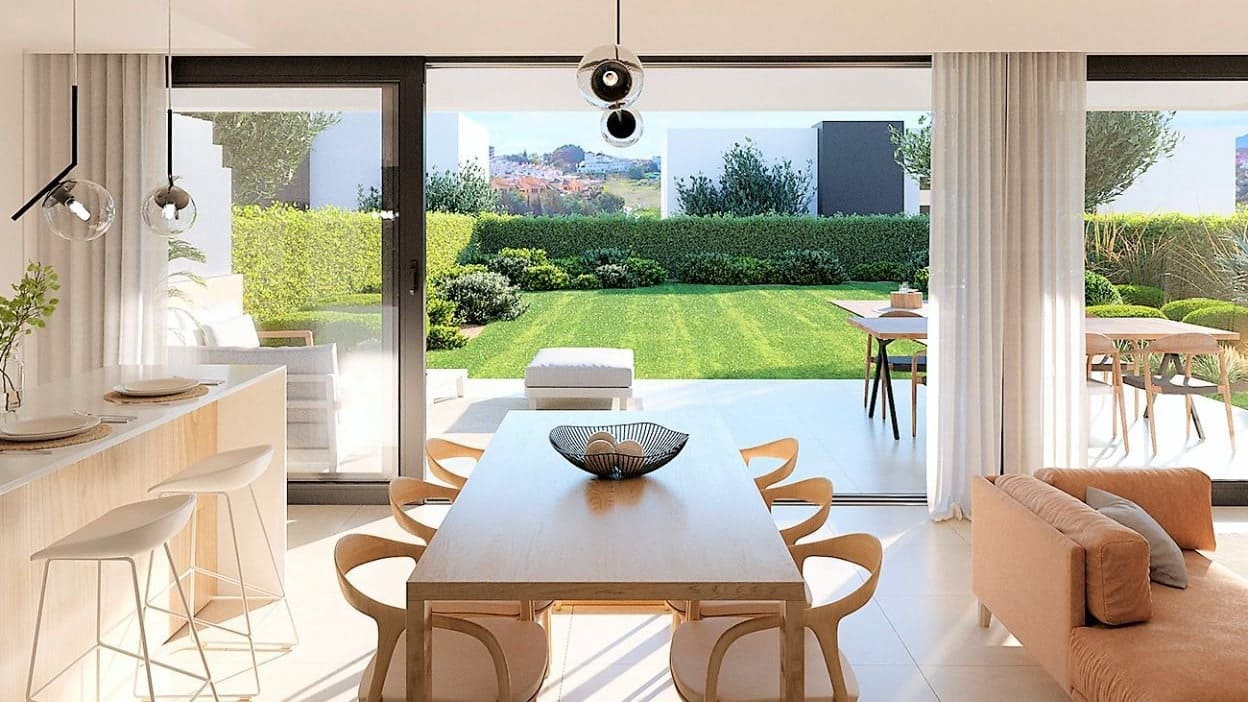 3 bedroom Villa for sale in Marbella with pool garage - € 545,000 (Ref: 10066208)