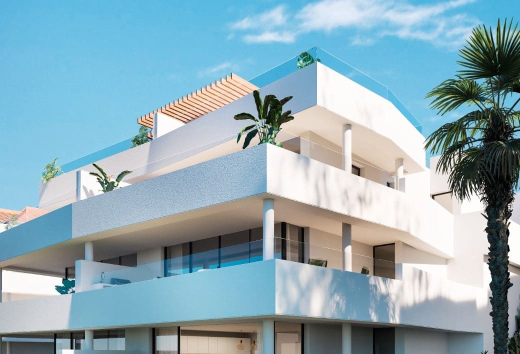 Apartamento de 3 habitaciones en Marbella en venta con piscina garaje - 620.900 € (Ref: 10066212)