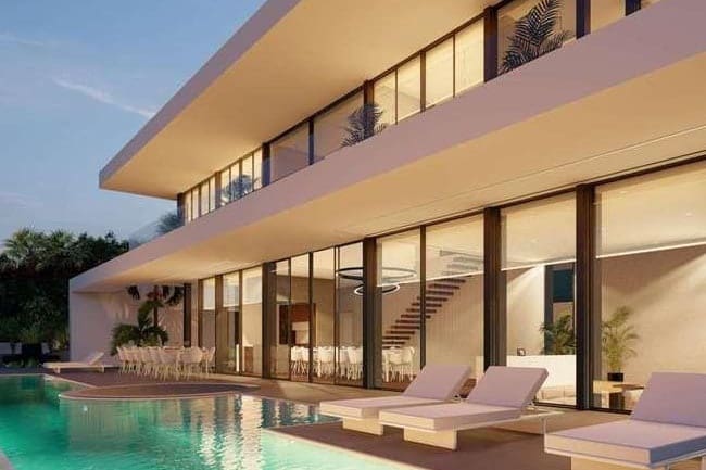 4 Zimmer Villa zu verkaufen in Marbella mit Pool Garage - 4.900.000 € (Ref: 10066237)