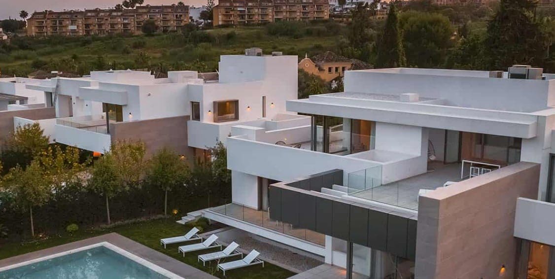 5 Zimmer Villa zu verkaufen in Marbella mit Pool Garage - 2.295.000 € (Ref: 10066259)