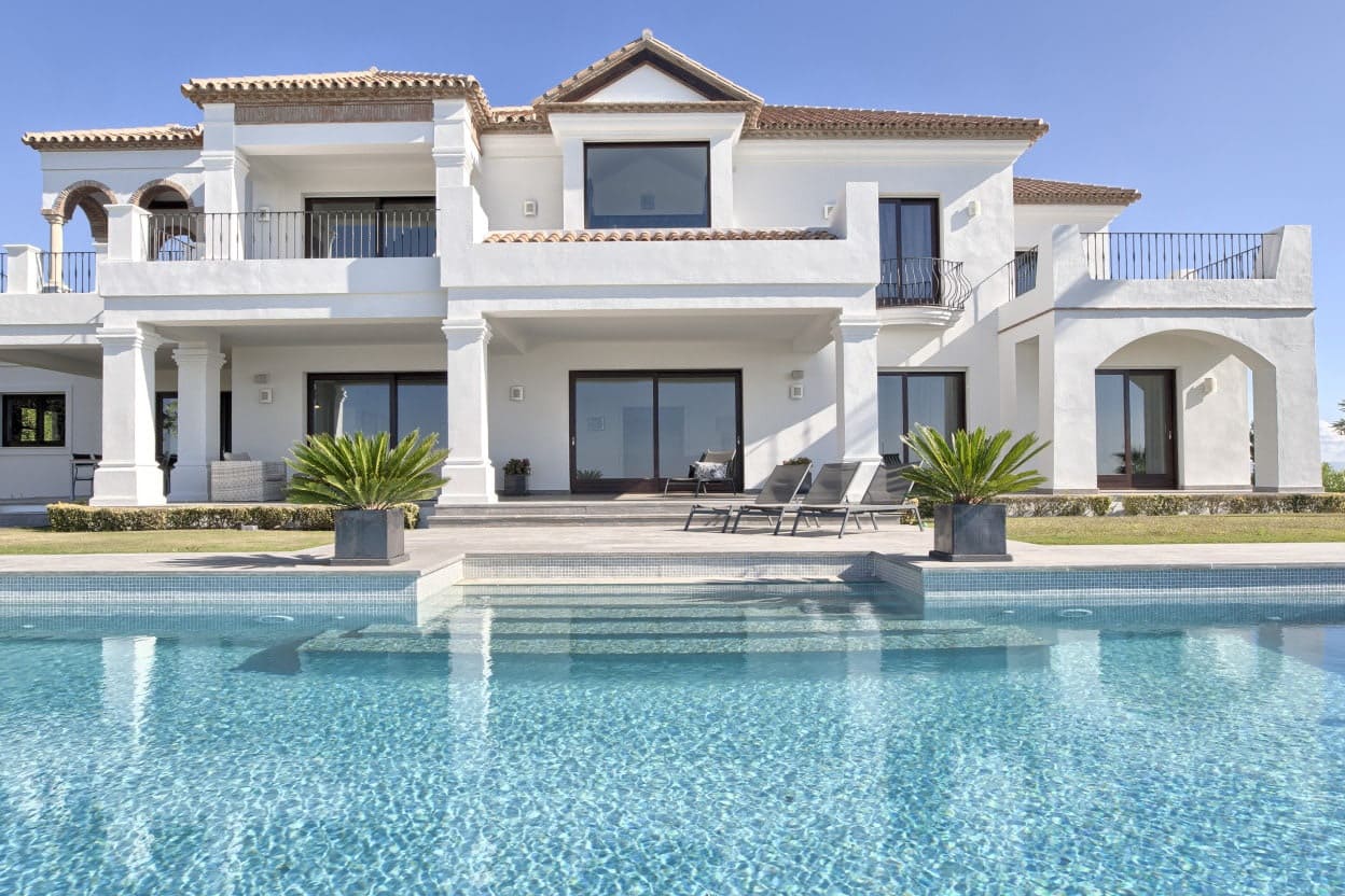 6 soveværelse Villa til salg i Marbella med swimmingpool garage - € 3.195.000 (Ref: 10066277)