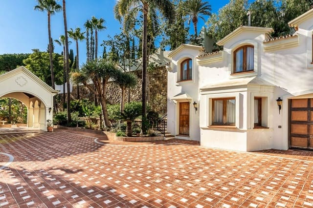 16 soveværelse Villa til salg i Marbella med swimmingpool garage - € 9.494.000 (Ref: 10066282)