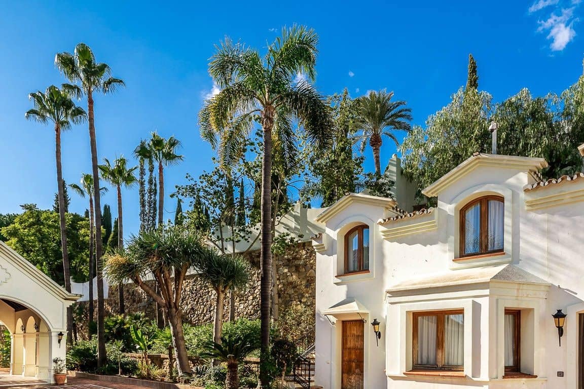 16 soveværelse Villa til salg i Marbella med swimmingpool garage - € 9.494.000 (Ref: 10066282)