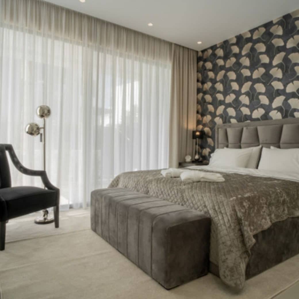 4 bedroom Villa for sale in Marbella with pool garage - € 3,250,000 (Ref: 10066286)