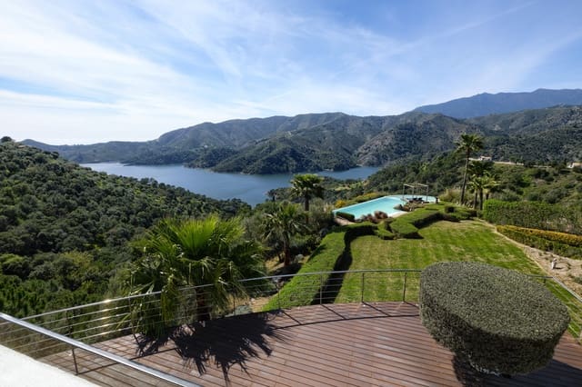 5 soveværelse Villa til salg i Marbella med swimmingpool garage - € 3.495.000 (Ref: 10066293)