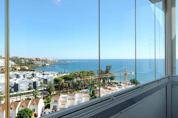 3 makuuhuone Huoneisto myytävänä paikassa Marbella mukana uima-altaan 
autotalli - 695 000 € (Ref: 10066300)