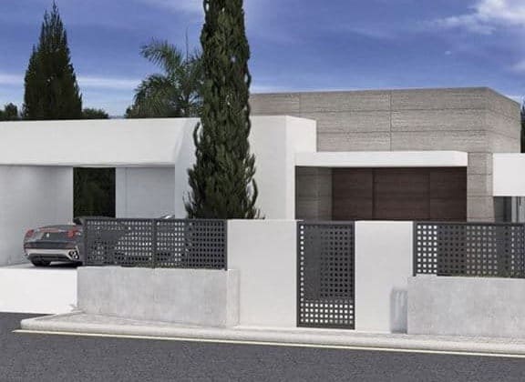 4 Zimmer Villa zu verkaufen in Marbella mit Pool Garage - 2.250.000 € (Ref: 10066315)