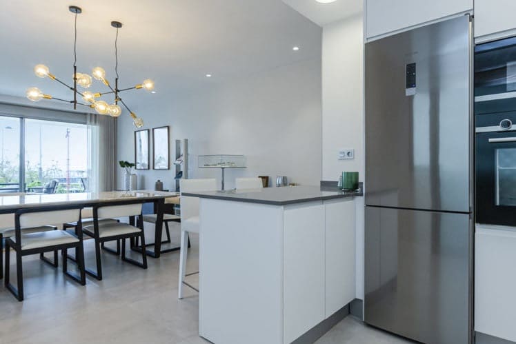 2 bedroom Apartment for sale in Marbella with pool garage - € 285,000 (Ref: 10066321)